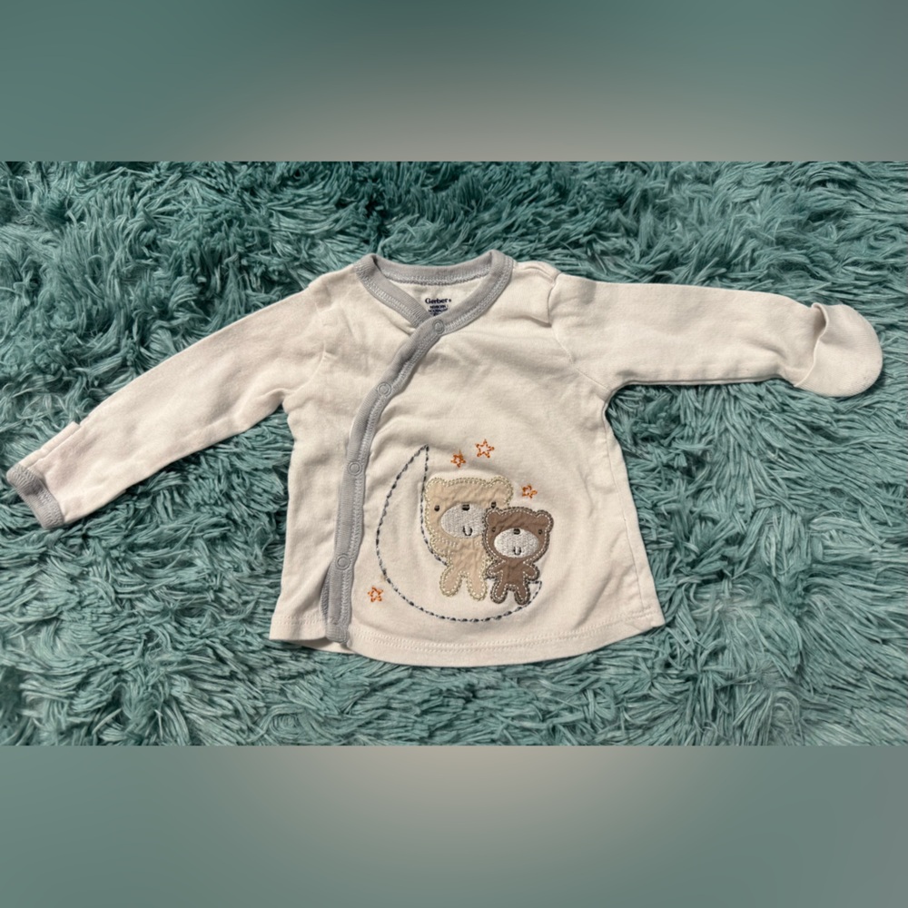Gerber Cream and Gray Long Sleeve Shirt with Bear Design